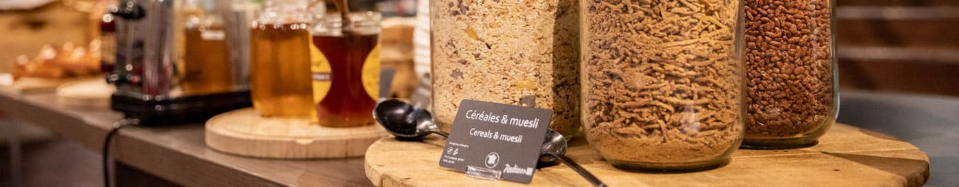 buffet-petit-dej-hotel-etiquette-edikio-price-tag